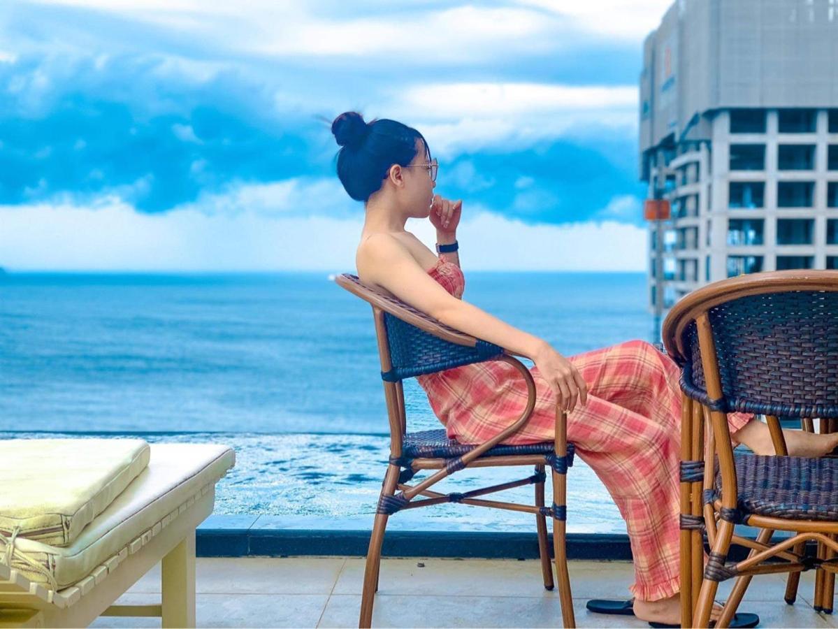 Santa Luxury Hotel Da Nang Exterior foto