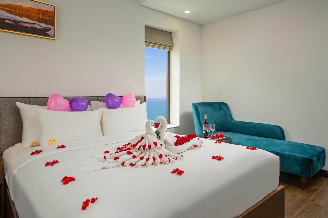 Santa Luxury Hotel Da Nang Exterior foto