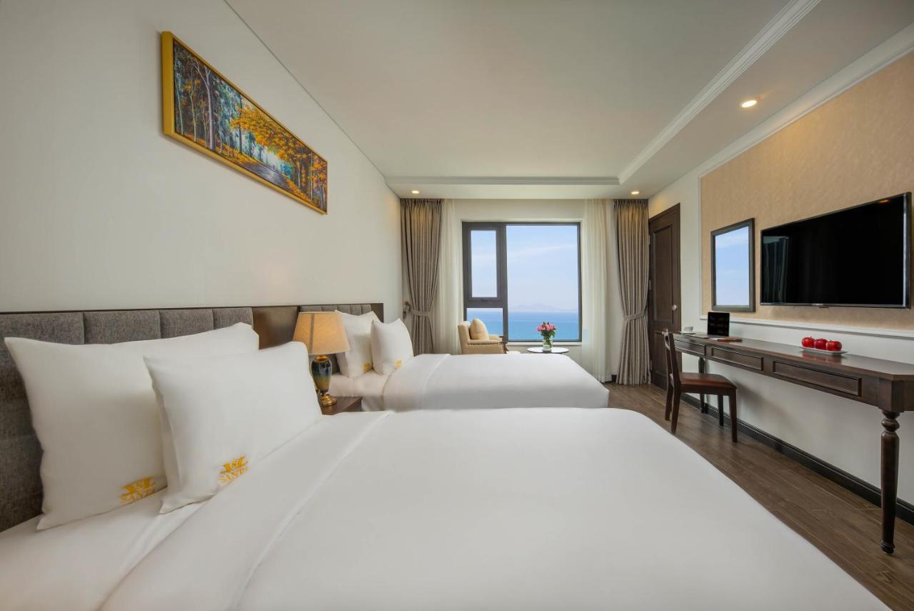 Santa Luxury Hotel Da Nang Exterior foto