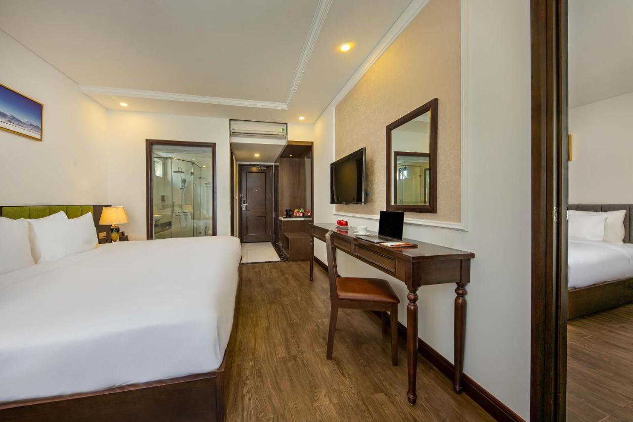 Santa Luxury Hotel Da Nang Exterior foto